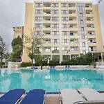 Perla Royal Приморско