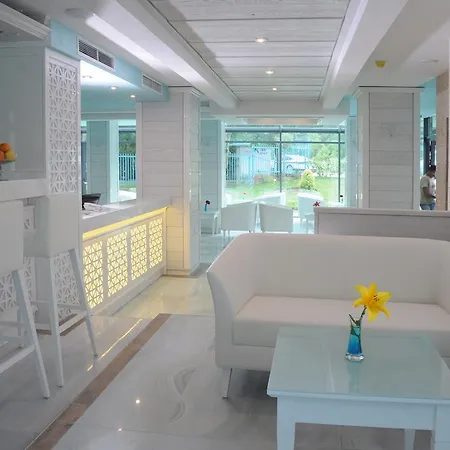 Perla Royal 5* 프리모르스코