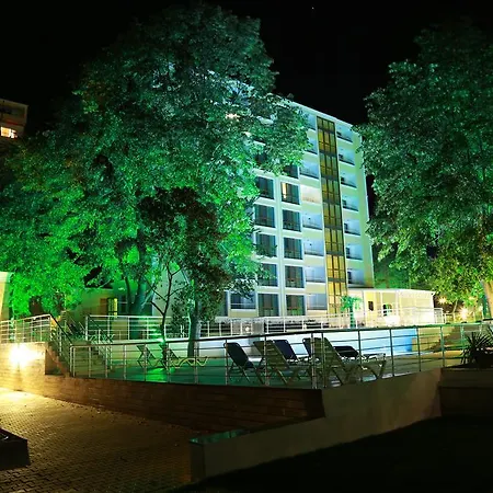 Отель Perla Royal 5*