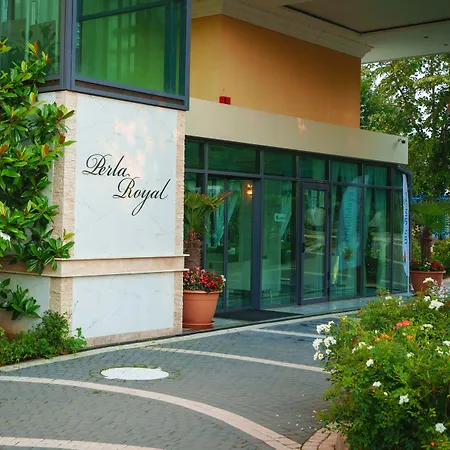 Perla Royal ホテル