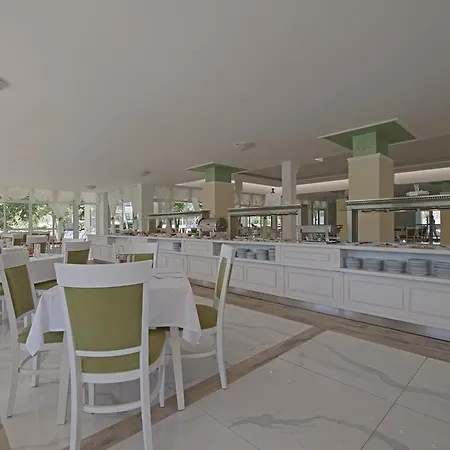 מלון Perla Royal