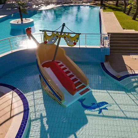 Perla Royal מלון