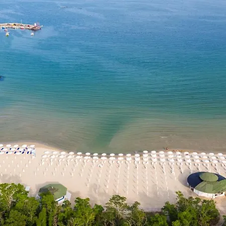 Perla Royal מלון