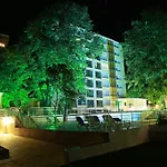Hotel Perla Royal - 5*