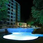 Hotell Perla Royal 5*