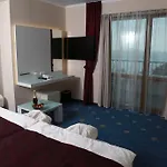 Hotel Perla Royal -