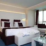 Hotel Perla Royal -