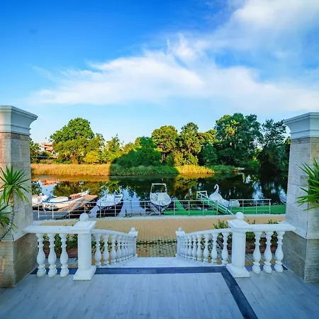 Perla Royal Hotel 5*